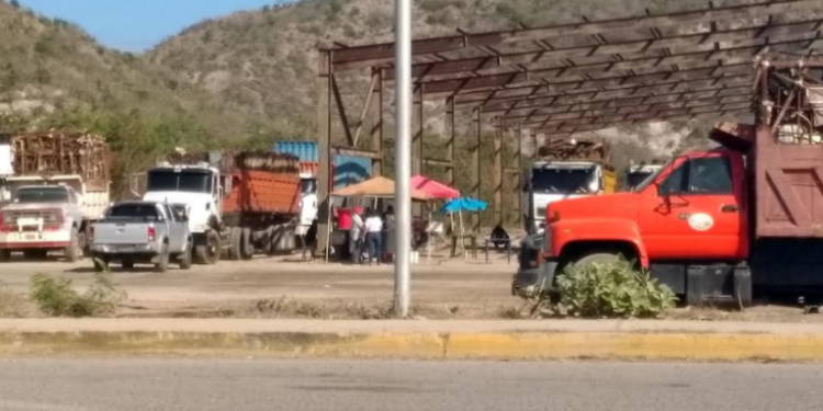 Anzoátegui | Autoridades ordenan limitar horario para transporte de chatarra en las carreteras anzoatiguenses