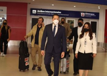 Canciller venezolano arriba a Argentina para participar en Reunión de Cancilleres de la Celac