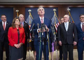 Republicanos impulsarán investigación contra Biden por supuesto abuso de poder