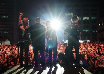 Caramelos de Cianuro regaló una descarga de rock a sus incondicionales