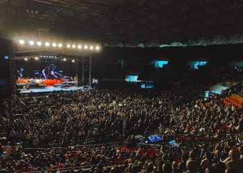 Eros Ramazzotti puso a latir corazones en el Poliedro de Caracas