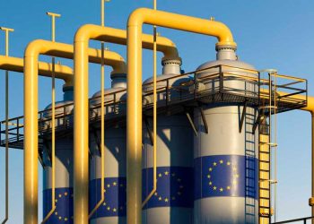 La UE acuerda sin unanimidad un tope de 180 euros/MWh al precio de gas ruso