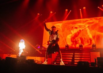 Jhay Cortez hizo vibrar a toda su fanaticada caraqueña en el CCCT