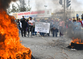 La UE lamenta fallecidos en Perú y llama a la calma y al cese de la violencia