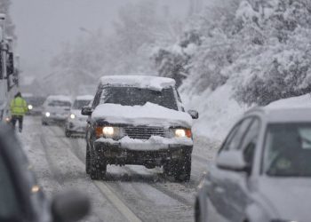 España: alerta roja en gran Galicia por temporal de nieve, lluvia e intensos vientos