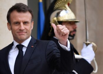 Macron propone una reforma para incluir el derecho al aborto en la Constitución