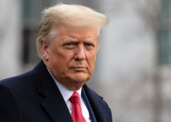 El gran jurado del caso sobre acusación contra Trump no se reunirá hoy