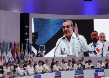 Iberoamérica logra pactos en ambiente, finanzas, alimentos y derecho digital