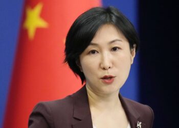 Pekín: «La OTAN no está en posición de criticar o presionarnos respecto a Ucrania»