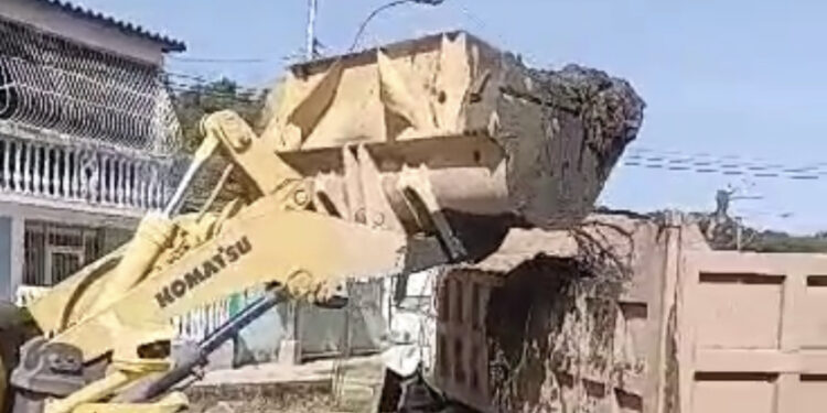 ESTA GENTE NO JUEGA CARRITOS