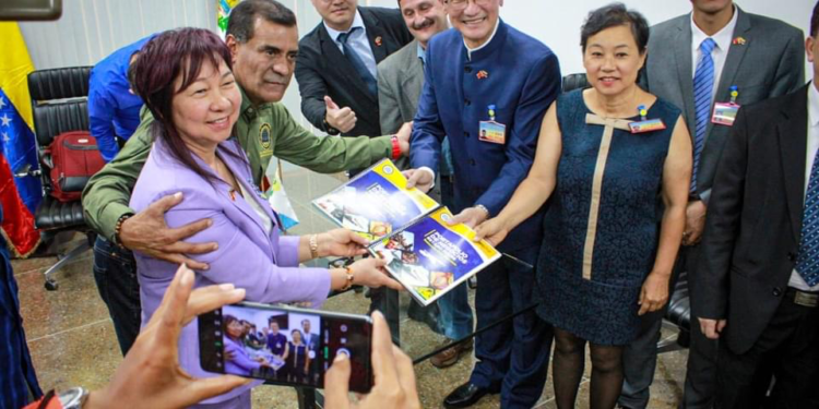 Sucre se convierte en el destino ideal para grandes inversiones comerciales con la visita de China-Macao