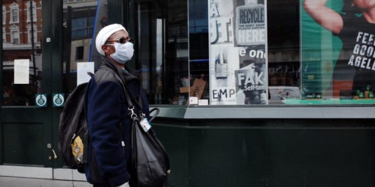 Alarma mundial tras nueva variante del coronavirus