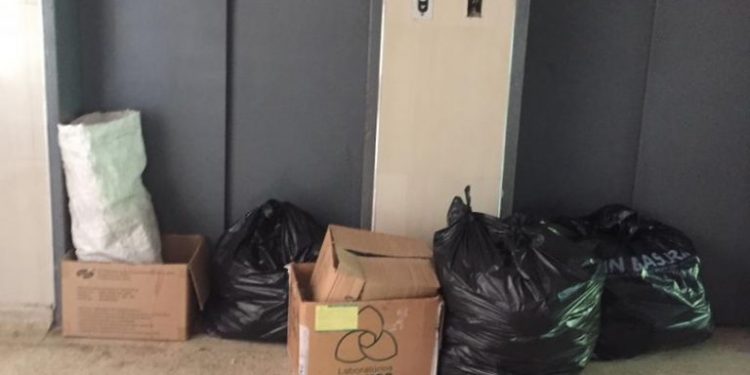 Anzoátegui | 10 días llevan sin recoger los desperdicios en el hospital Razetti