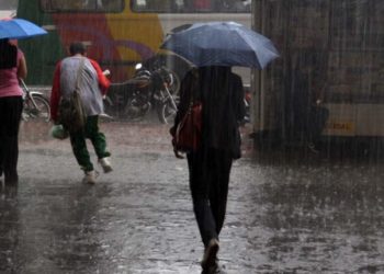 ¡Paragua en mano! Lluvias dispersas en varios estados venezolanos