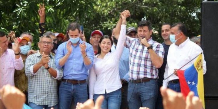 Esposa de Superlano es la candidata a la Gobernación de Barinas por la MUD