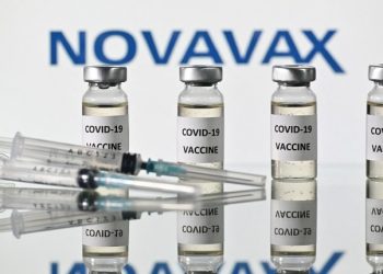 La UE autoriza a Novavax como quinta vacuna contra el Covid-19