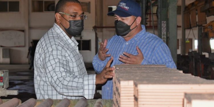 Reactivaron operaciones en Alfarería Bolívar