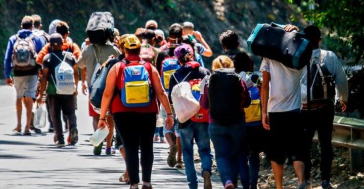Colombia entregará 70 mil permisos de protección a migrantes venezolanos