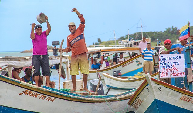 Nueva Esparta | Pescadores de Marcano protestaron exigiendo mejoras en el suministro del combustible