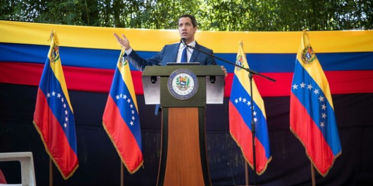 EEUU mantiene reconocimiento de Guaidó como Presidente interino de Venezuela