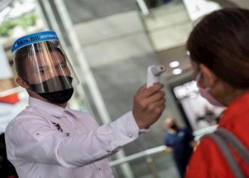 Presidente Maduro pide a los venezolanos cuidarse ya que la ómicron se convertirá en dominante