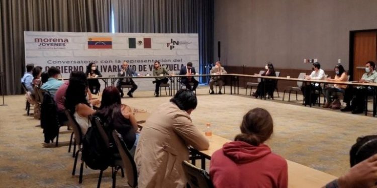 EEUU y UE urgen la reanudación del diálogo en Venezuela