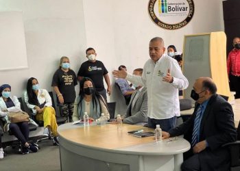 Bolívar | Gobernador Ángel Marcano se reunió con médicos del Hospital de Guaiparo en Caroní