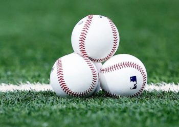 MLB y MLBPA realizan amplias negociaciones