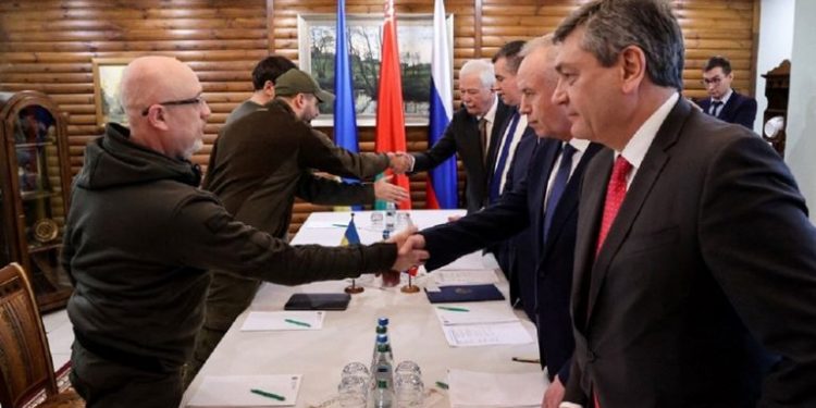 Comienza cuarta ronda de negociaciones entre Rusia y Ucrania