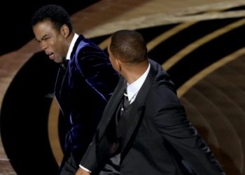 Will Smith se disculpa con la Academia tras incidente con Chris Rock