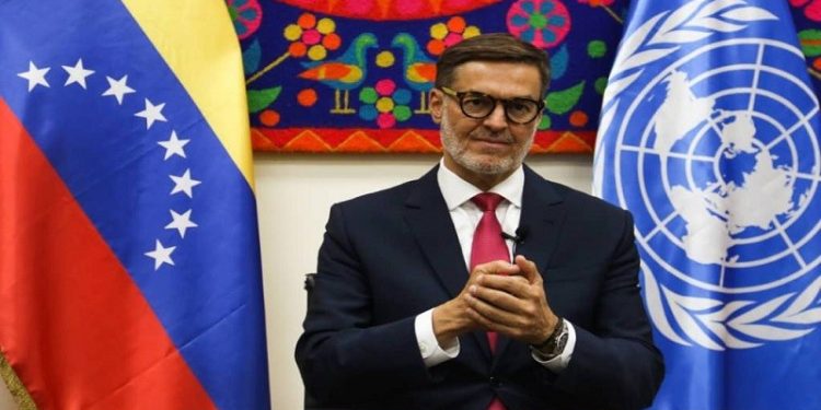 Gobierno venezolano revisa con China agenda bilateral para profundizar su alianza
