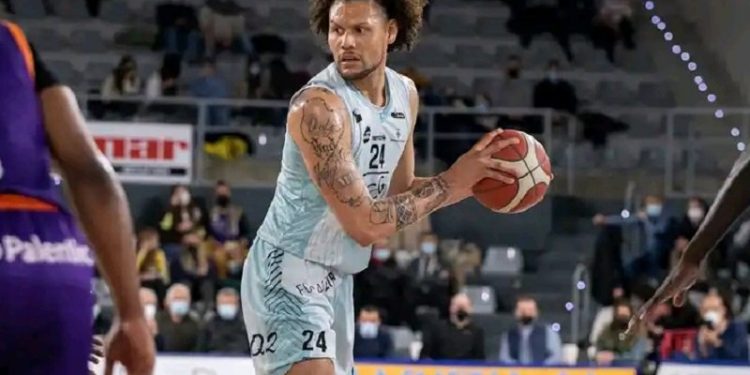 Michael Carrera volvió a destacar en España pero no evitó derrota de Lleida