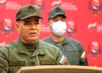 Padrino López rechaza nuevas acusaciones de Álvaro Uribe contra el Estado venezolano