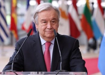 Jefe de ONU anuncia fondos de emergencia para ayuda humanitaria en Ucrania