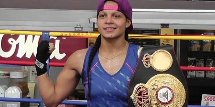 Boxeadora venezolana firmó con Matchroom Boxing