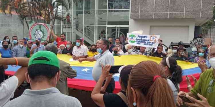 Monagas | Jubilados protestaron por una pensión justa en el IVSS Maturín