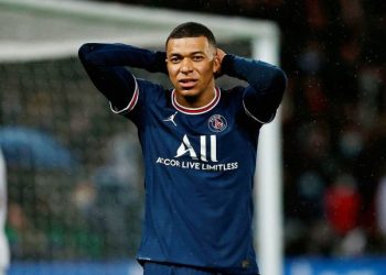 Kylian Mbappé se lesionó y es duda para enfrentar al Real Madrid