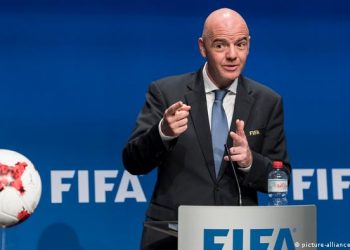 La FIFA insiste en organizar el Mundial cada dos años