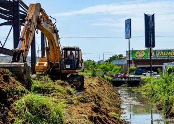 Nueva Esparta | Alcaldía de Mariño realiza limpieza y mantenimiento del río Biriguti