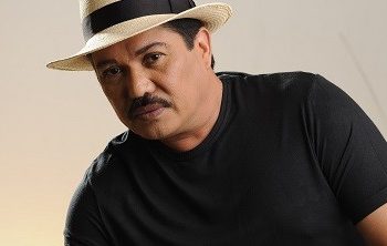 Luis Silva nos regala su voz del amor