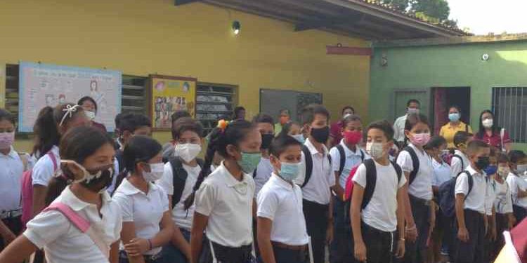 Monagas | Monagas registró 76 % de asistencia en reinicio de clases presenciales