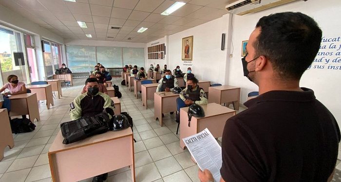 Nueva Esparta | Funcionarios de Polimariño son capacitados en el area de Derechos Humanos