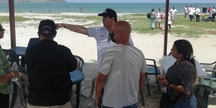 Nueva Esparta | Alcalde de Mariño inspecciona Playa Bella Vista debido a la venidera temporada vacacional