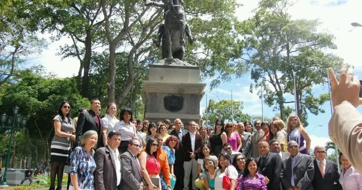 Batalla de Carabobo es conmemorada en las regiones