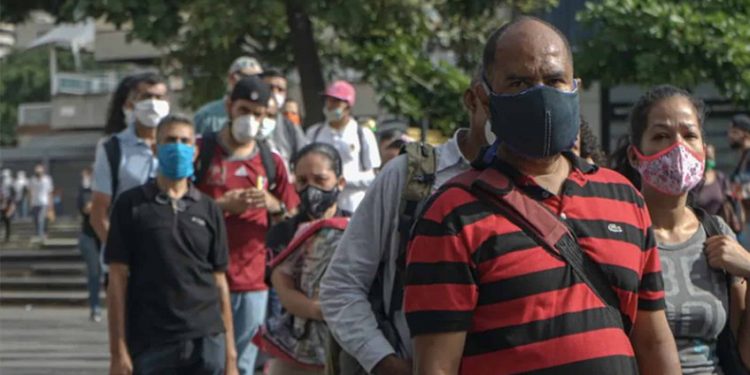 Gobierno advierte sobre brote de casos de Covid-19 en Venezuela