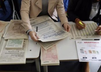 Pacto Histórico denuncia irregularidades en balotaje de este domingo en Colombia