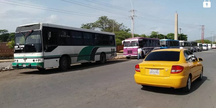 Plan para el reordenamiento del transporte terrestre adelantan en el Municipio Sucre
