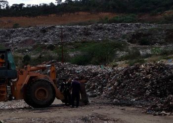Anzoátegui | Ciudadanos protestan debido a cobro adicional para mantenimiento del vertedero de Cerro de Piedra