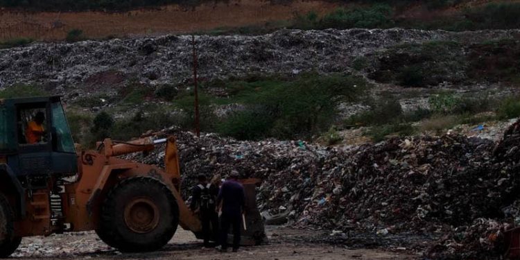 Anzoátegui | Ciudadanos protestan debido a cobro adicional para mantenimiento del vertedero de Cerro de Piedra