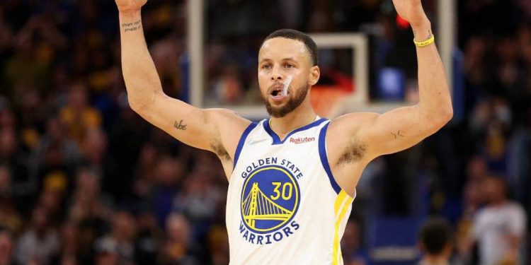 Stephen Curry se prepara para «recuperarse» tras finalizar su racha récord de triples